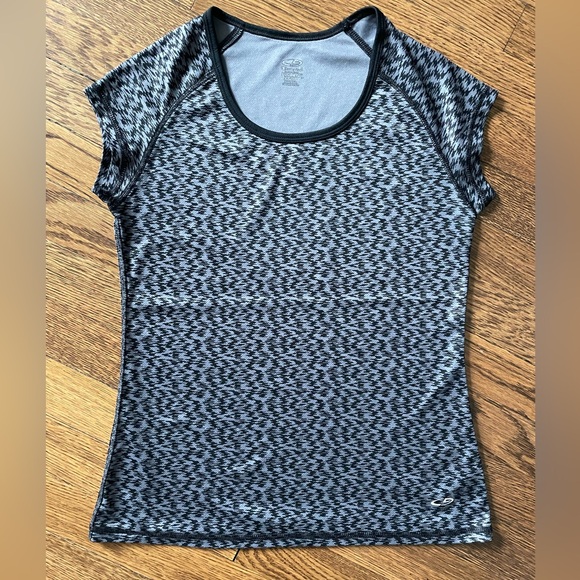 Champion Duo Dry Activewear T-Shirt - Picture 3 of 5